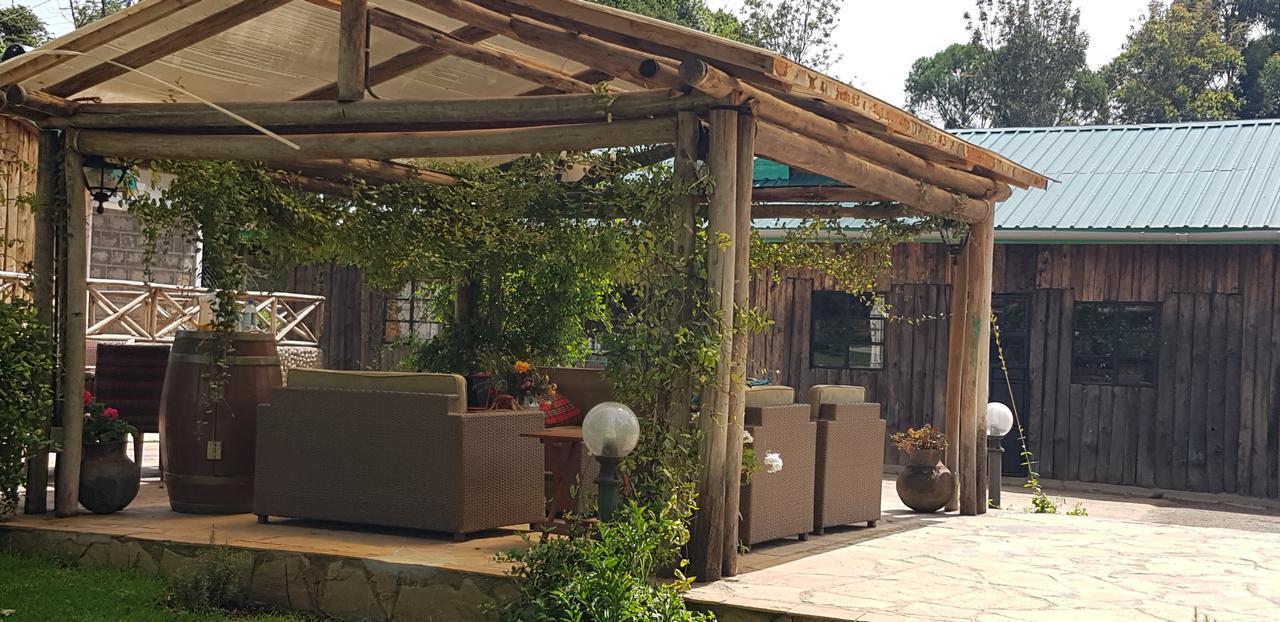 Ngomongo Villa Nanyuki Exteriör bild