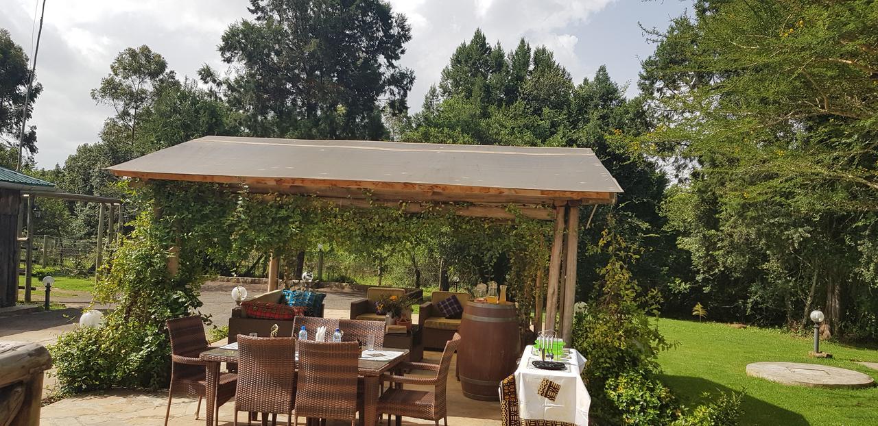 Ngomongo Villa Nanyuki Exteriör bild